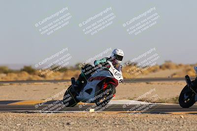 media/Dec-09-2023-SoCal Trackdays (Sat) [[76a8ac2686]]/Turn 15 Set 1 (230pm)/